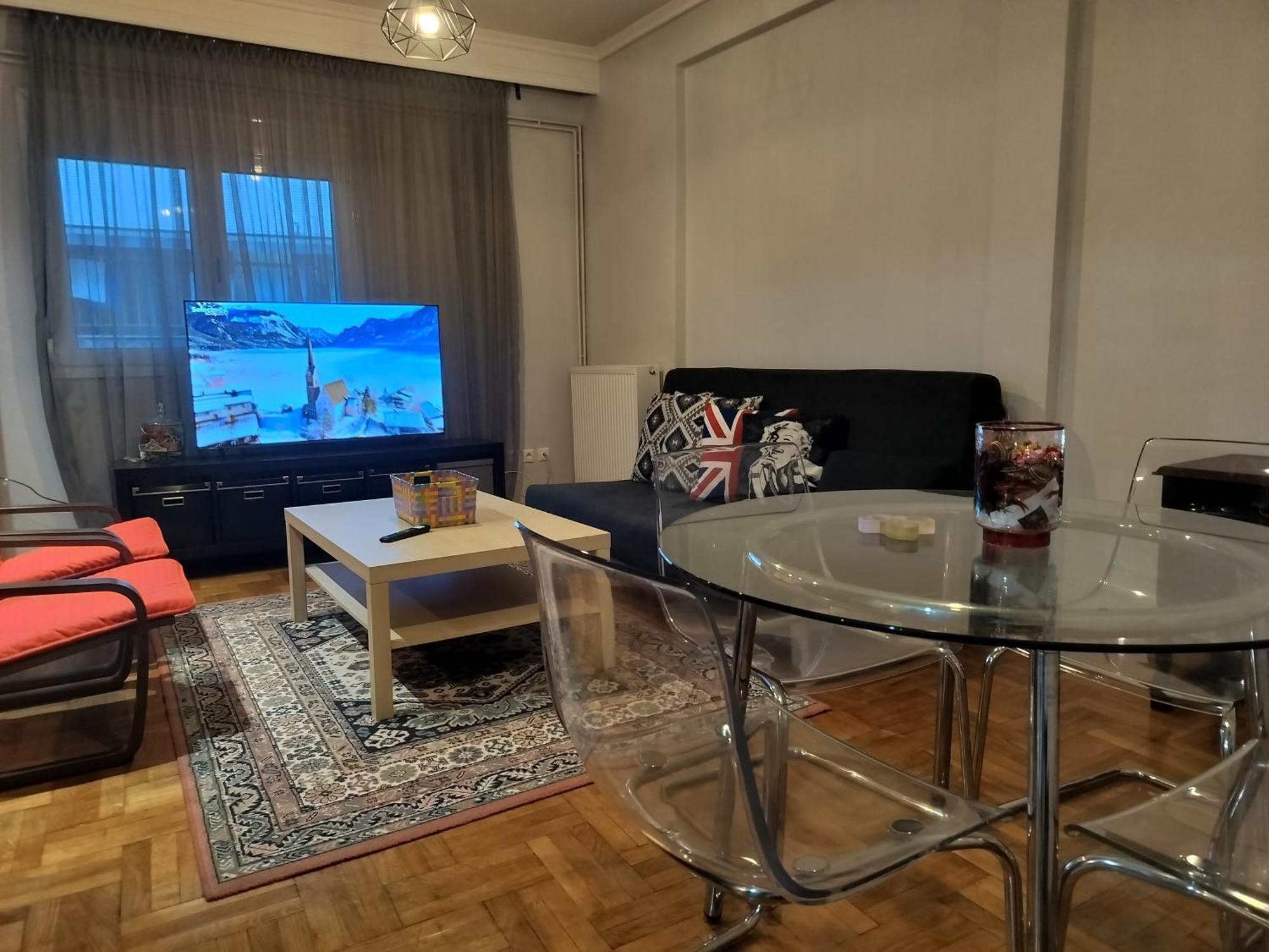 Apartment M2 Urban Escape 2 Bedroom Flat In *